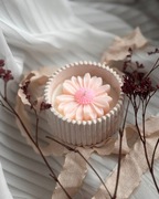 Prezent w formie świecy sojowej - Handmade