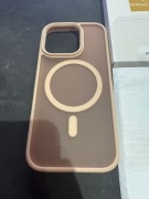 Etui ochronne do Iphone 16 pro wraz z szkłem ochronnym