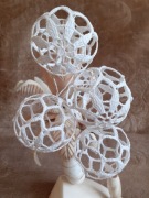 BOMBKI SZYDEŁKOWE RĘCZNIE ROBIONE 4 szt (16) 