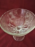 Cukiernica na nóżce / Huta Szkła Ząbkowice