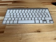 Klawiatura Apple Wireless A1314 Bluetooth 2xAA - stan idealny | Mac iPad