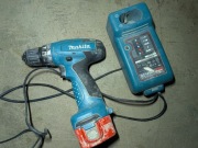 Wkrętarka Makita 12v