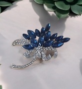 Broszka przypinka kwiat srebrno niebieski