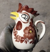 Stara dekoracyjna kura zabytek PRL 