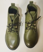 Skórzane botki zielone BEST-BUT