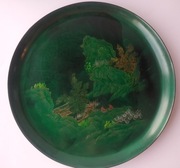 Zdobiona tacka z laki