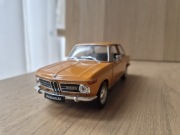 BMW 2002 ti 1/24 welly pomarańczowy 