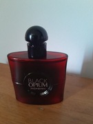 Black Opium Over red 