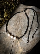 Naszyjnik pleciony z PERŁAMI ręcznie robiony makrama choker makramowy boho 
