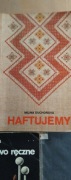 Książki o haftowaniu.
