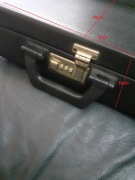 Neseser,  Aktówka Damska Elegancka Skórzana Czarna z zamkiem szyfrowym