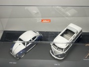 1:43 Schuco zestaw VW T1 Samba i VW Beetle