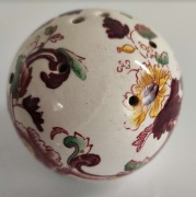 Kula-pojemnik na pachnące kwiaty lub zioła