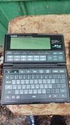 Zabytkowy mini komputer casio 