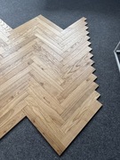 Podłoga drewniana dąb parkiet jodełka klasyczna 11 / 70 / 490 mm 600m2