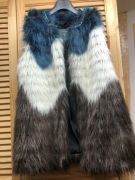 Guess futrzana kamizelka XS