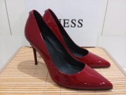 czerwone szpilki marki Guess roz. 38 wkładka 24 cm skóra lakierowana