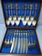 Ładne posrebrzane sztućce 