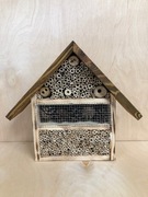 Hotel domek ul budka dla owadów pszczół murarek