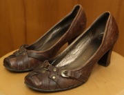 Damskie buty (czółenka) firmy TAMARIS rozm. 39