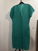 Koszula jednorazowa z włókniny, długa, nowa, rozmiar uniwersalny