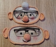 Stojak na okulary podkładka pod okulary na szydełku Dzień Dziadka i Babci