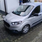 Ford courier LPG 