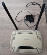 Router Tplink TL-WR841N