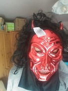 czarna peruka czarne włosy diabeł szatan  bad devil party halloween