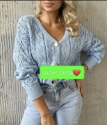 Niebieski sweterek damski 