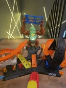 hot wheels goryl toksyczny atak