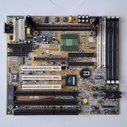 Płyta główna SOYO SL-6KL slot 1 AT ATX AGP EDO SDR retro