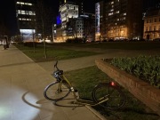 Hulajnoga Kostka Trip Max G7 28 cali złota żółta koła pompowane