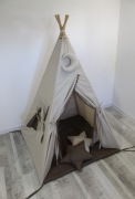 TIPI namiot wigwam beżowy - brązowy, pomponiki, zestaw handmade