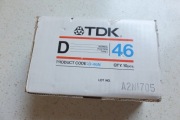 Kartonik po kasetach TDK D 46 Pewex