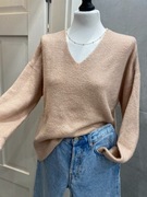 Sweter damski v neck ribbed pudrowy róż ciepły na zimę 