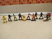 Figurki kowboje PRL 11 szt.