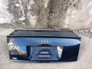 Klapa bagażnika z lotką w wersji USA do sedana Audi A4 S4 B6 