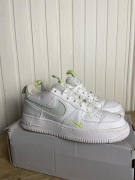 Buty używane Nike Air Force 1 Low org białe skorzane 38