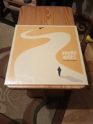 Bruno Mars, Doo-wops & hooligans