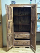 Szafa indyjska pełne drewno