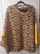 Ciepły sweter Zara z asymetrycznym dekoltem w serek