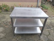 Stół gastrnomiczny z 2-ma półkami 105x70x85