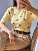 Żółty sweter damski na krótki rękaw grafika misie kokardki słodki puszyst