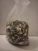 Piękne oraz zwykłe guziki z PRL i nie tylko małe i duże 3,5 kg