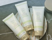 Mary Kay Zestaw Satin Body - White Tea & Citrus