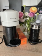 Ekspres kapsułkowy Nespresso Vertuo+Spieniacz