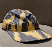 Żółto-szara czapeczka z daszkiem z Uzbekistanu