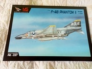 F-4B Phantom II MS Model nr 037 1/33
