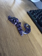 Keyrambit +czaszka w kolorze mistic violet